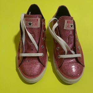 Pink glitter w/stars Converse- Size 1y